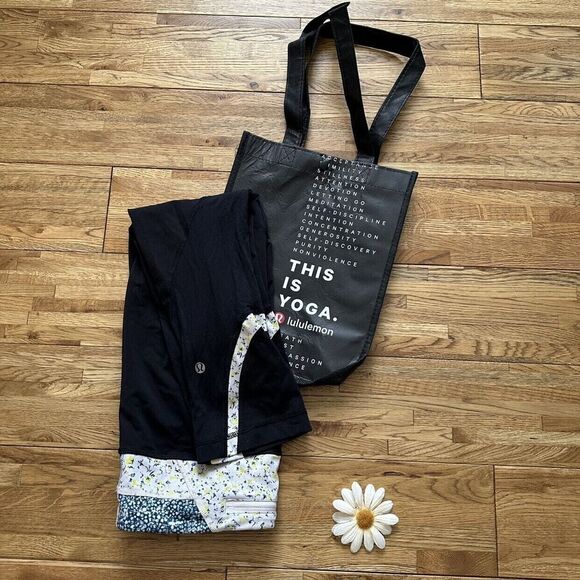 Lululemon Capri Leggings Size 6 - Picture 8 of 9